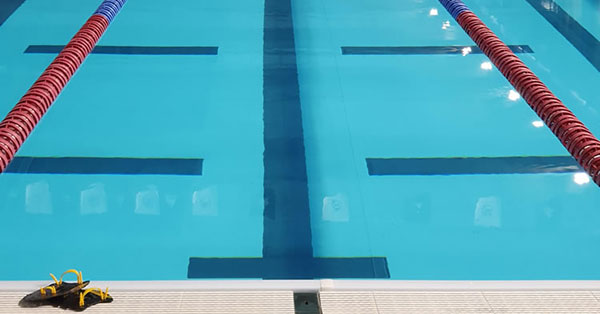 Commercial Pool Cleaning and Maintenance